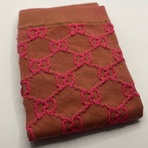 Gucci Lit Poppery Beige Pink Interlocking GG Logo Monogram Knee Socks Size M NWT
